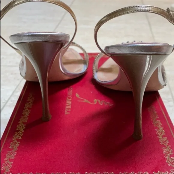 😍 Gorgeous dazzled Gold/Silver Rene Caovilla Sandals - Picture 5 of 16